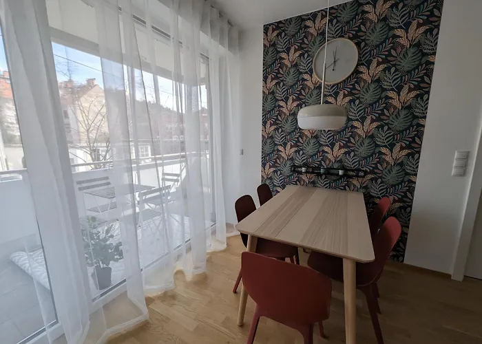 Lend Family Self-check-in Грац