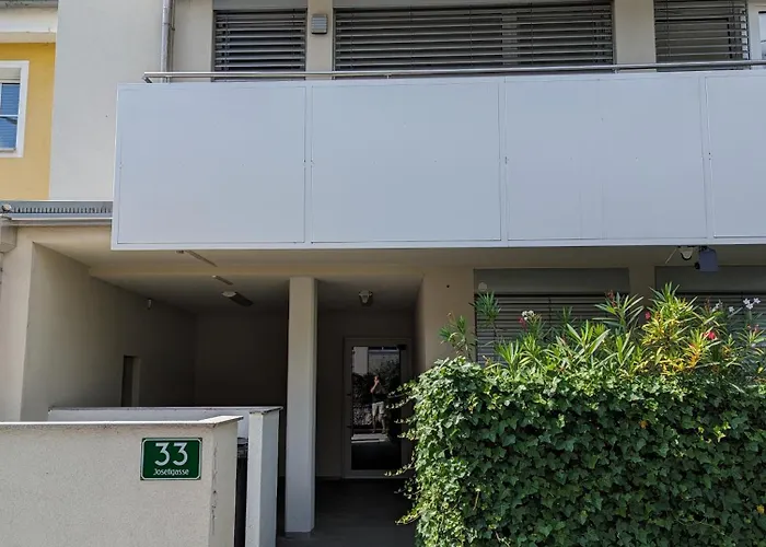 Lend Family Self-check-in Грац